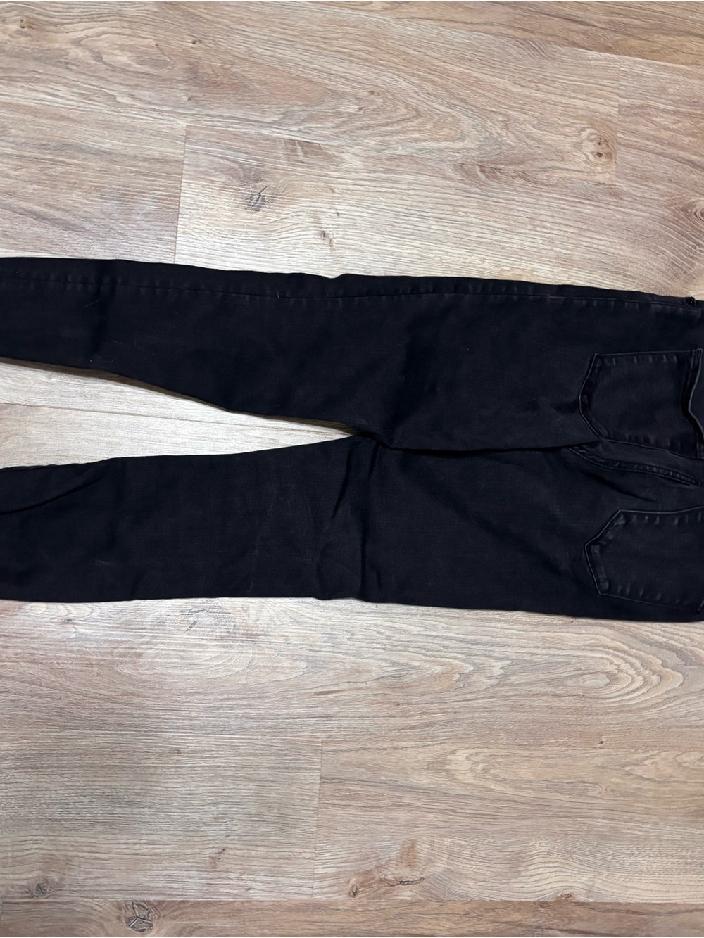 Abercrombie & Fitch Black Curvy Skinny Jeans with Raw Hem
